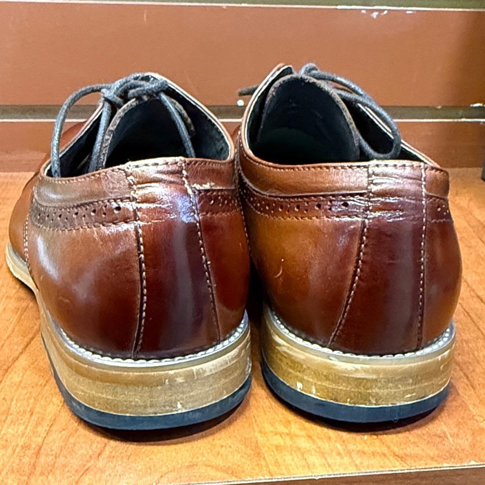 Stacy Adams Brown Leather Wingtip Derby Shoes - Picture 5 of 7